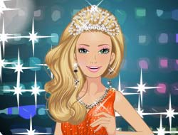 Game Prom Queen Dress Up online.