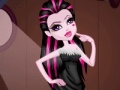 Game Draculaura Dress Up 2