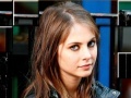 Game Image Disorder: Willa Holland